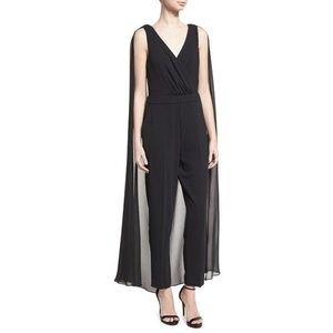 Trina Turk 6 jumpsuit 100% silk cape v-neck black pockets classic luxury holiday